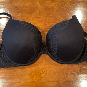 Victoria Secret 38C